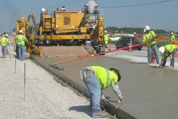 Shelbyville-Michigan-Road-Construction-cropped